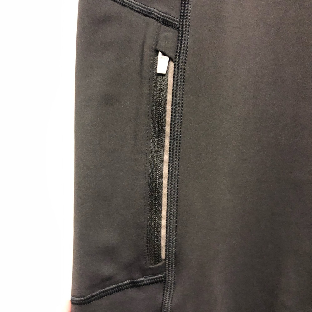 Athleta Ranier Tight Leggings Color Black Size 1X - Picture 3 of 9